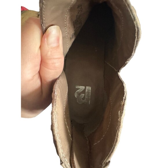 Womens Beige Suede Cutout Ankle Booties Block Heel, Report Sz 10 Studded Cowgirl - Picture 9 of 10